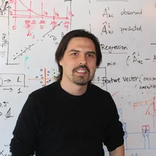 César Hidalgo